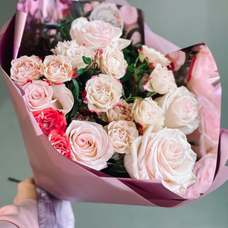 Какие цветы подарить на 14 февраля?
